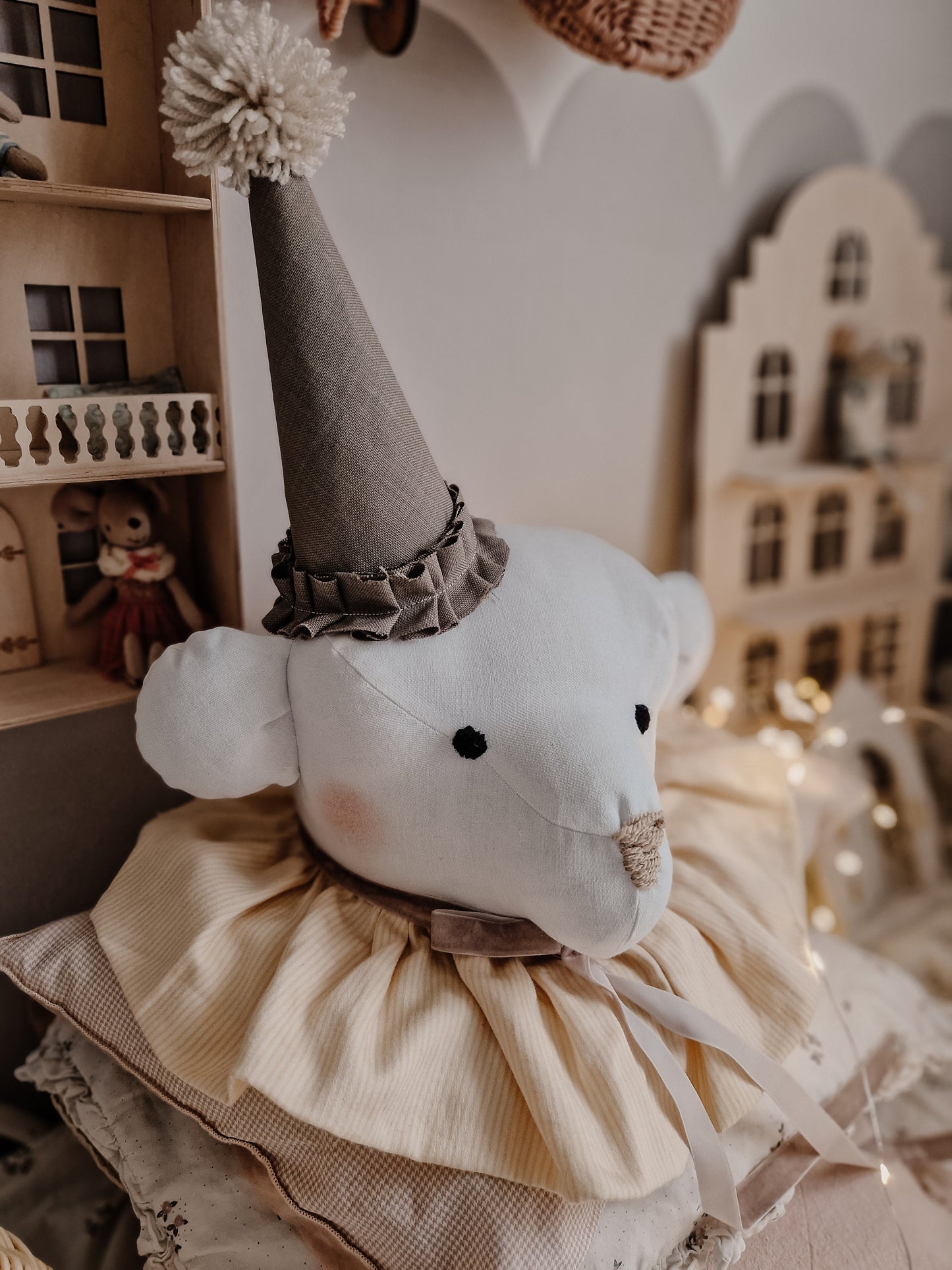 Hanging Bear Headwith hat, Woodland nursery Wall Decor