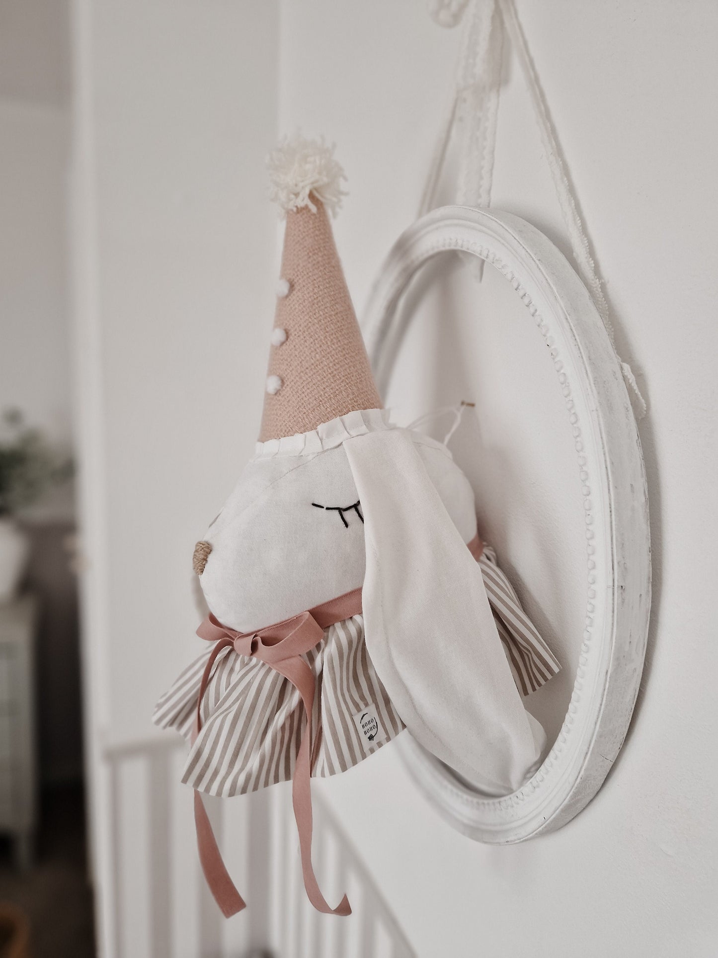 Circus rabbit Head decoration, Hanging animal Trophy