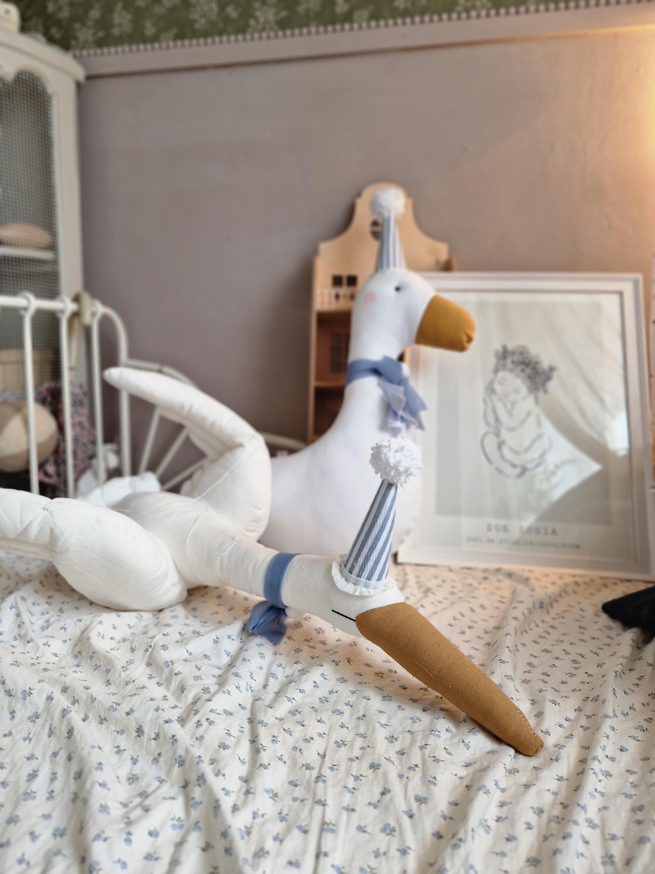 Zirkus Schwan Kinderzimmer Dekor, Hängender fliegender Stoffvogel