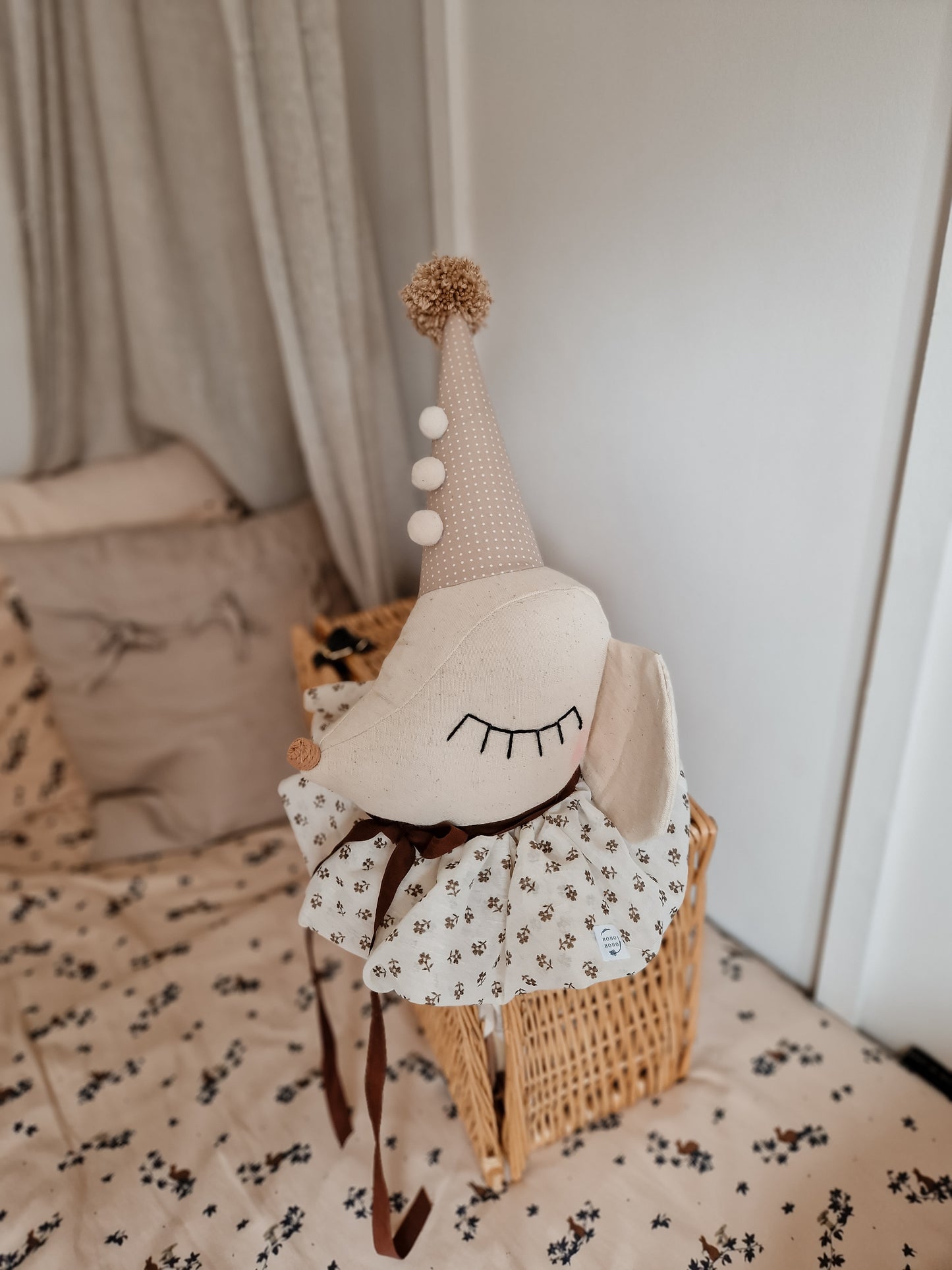 Beige Circus Mice Hanging Wall art, Mouse Nursery Decoration, Animal Head