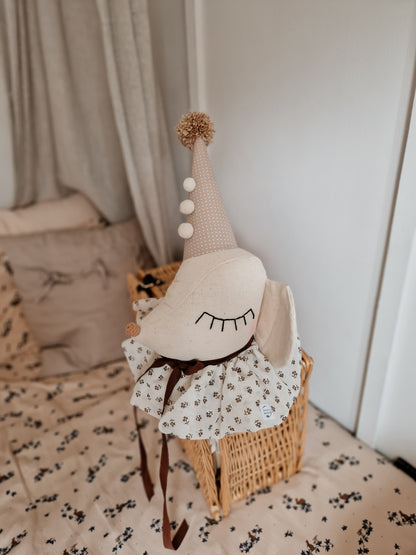 Beige Circus Mice Hanging Wall art, Mouse Nursery Decoration, Animal Head