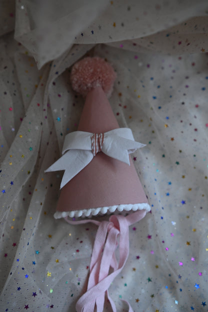 Pink Birthday Hat with Bow, 1st Birthday Crown for Girl, Felt Party Hat, Cake Smash Outfit, Baby Girl Birthday Accessories