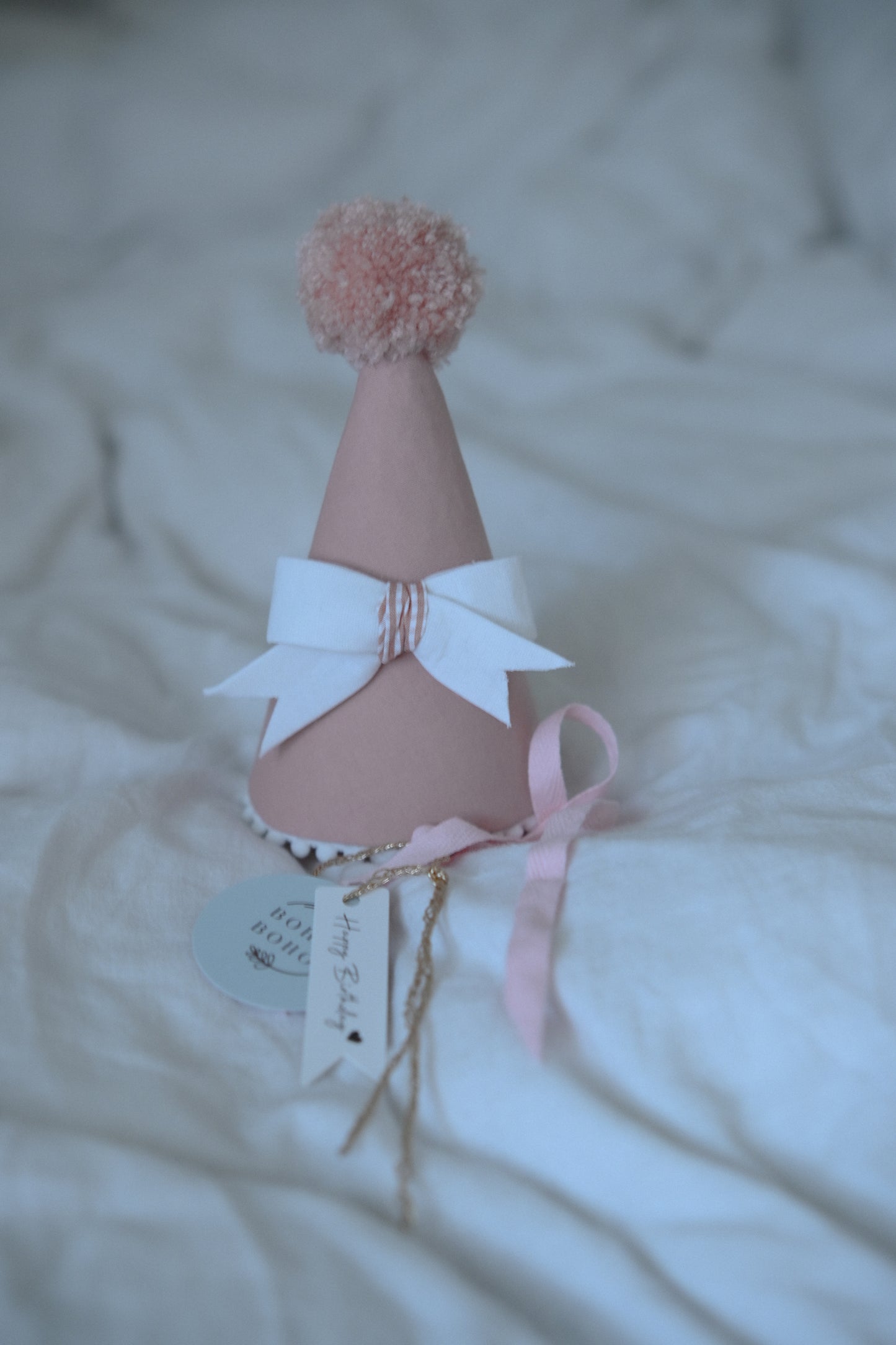 Pink Birthday Hat with Bow, 1st Birthday Crown for Girl, Felt Party Hat, Cake Smash Outfit, Baby Girl Birthday Accessories