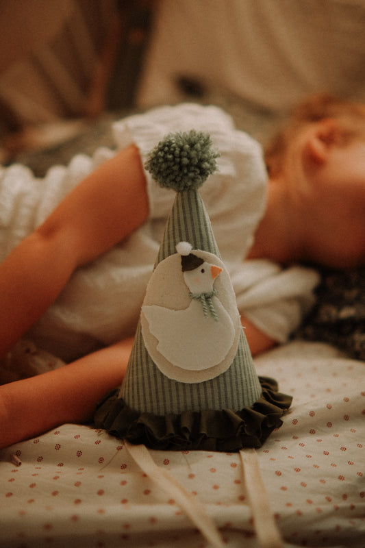 Goose Birthday Hat First Birthday Crown Circus Birthday Party Hat Baby Birthday Outfit Cake Smash Hat