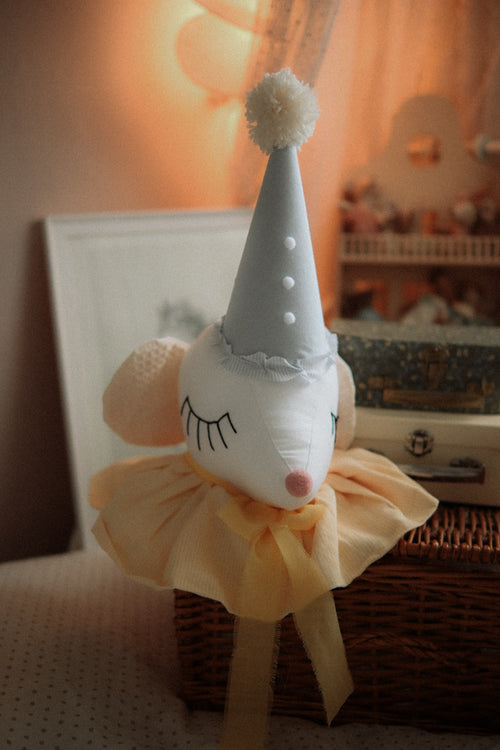 Circus Mouse Head Trophy, Mice Wall Mount, Nursery Plush Head