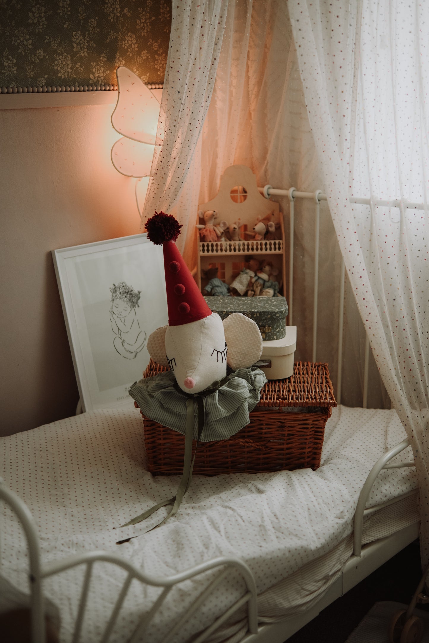 Circus Mouse Head Wall Decor, Handmade Nursery Stuffed Animal
