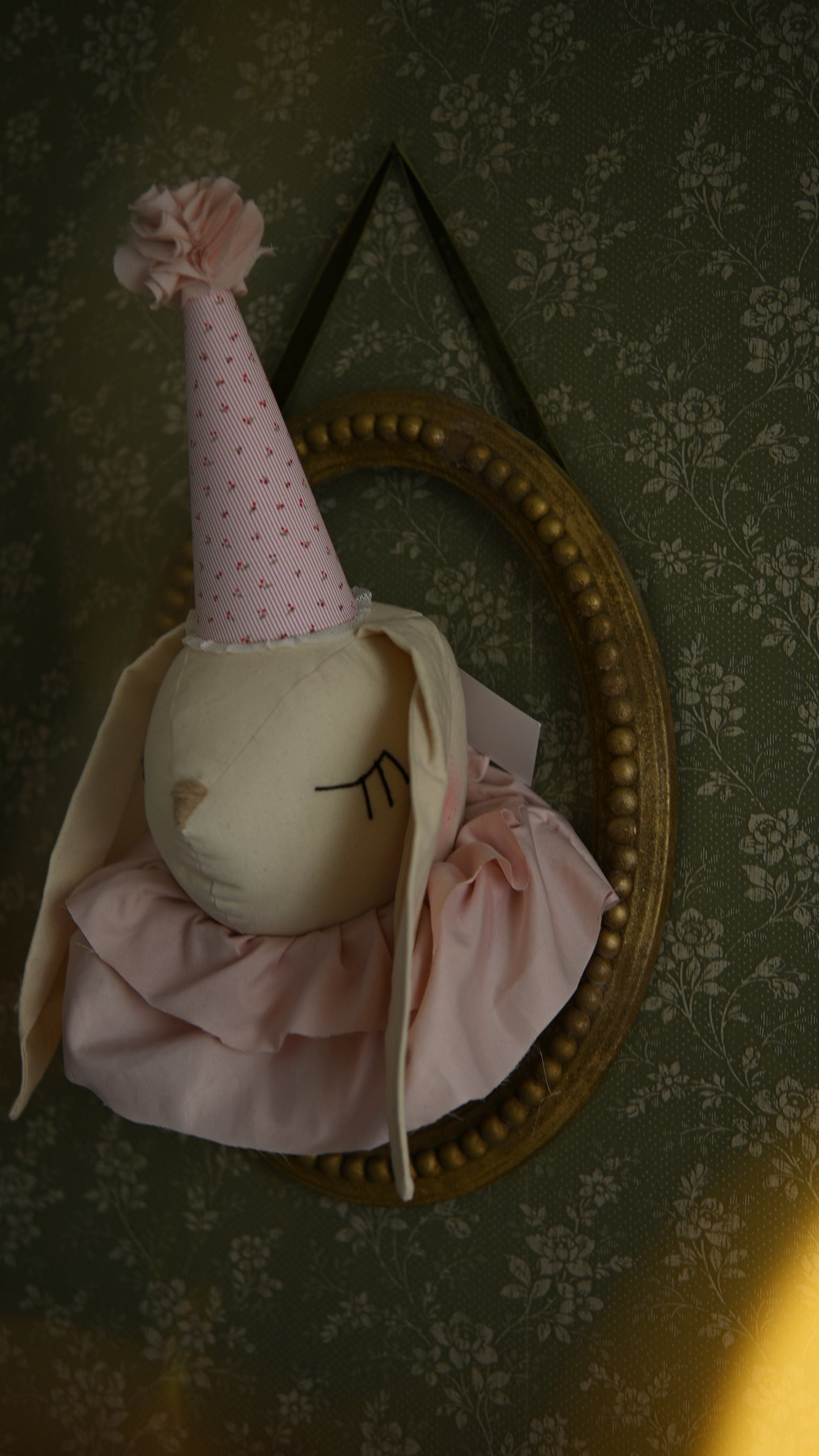 Rabbit hanging Head decoration, circus bunny Trophy