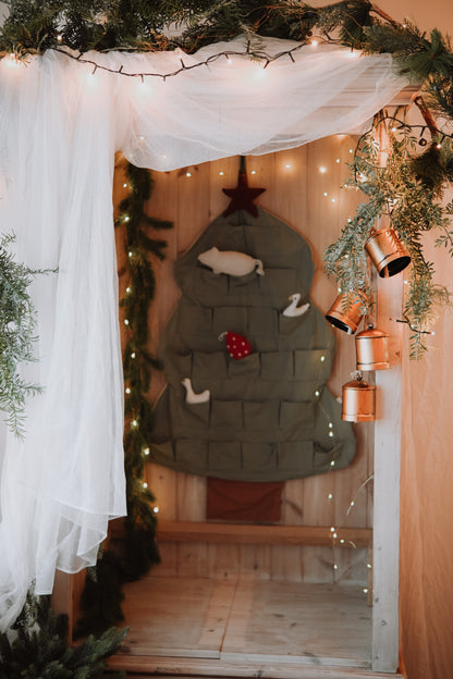 Green Christmas Tree Advent Calendar for Kids – 24 Fabric Pockets, Wall Hanging, Durable Holiday Décor, Toy & Mouse doll Storage