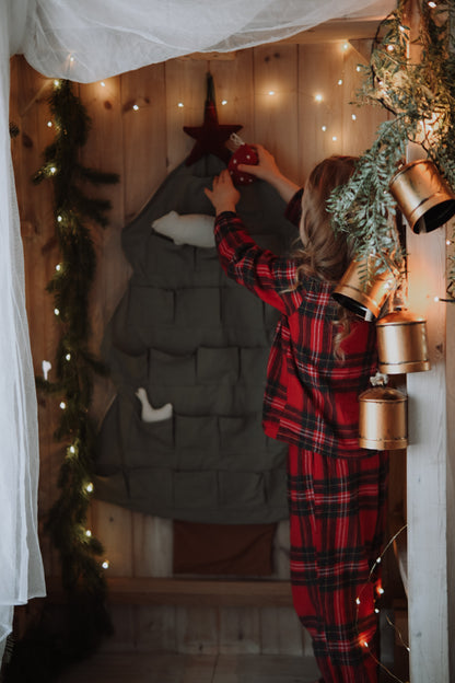 Green Christmas Tree Advent Calendar for Kids – 24 Fabric Pockets, Wall Hanging, Durable Holiday Décor, Toy & Mouse doll Storage