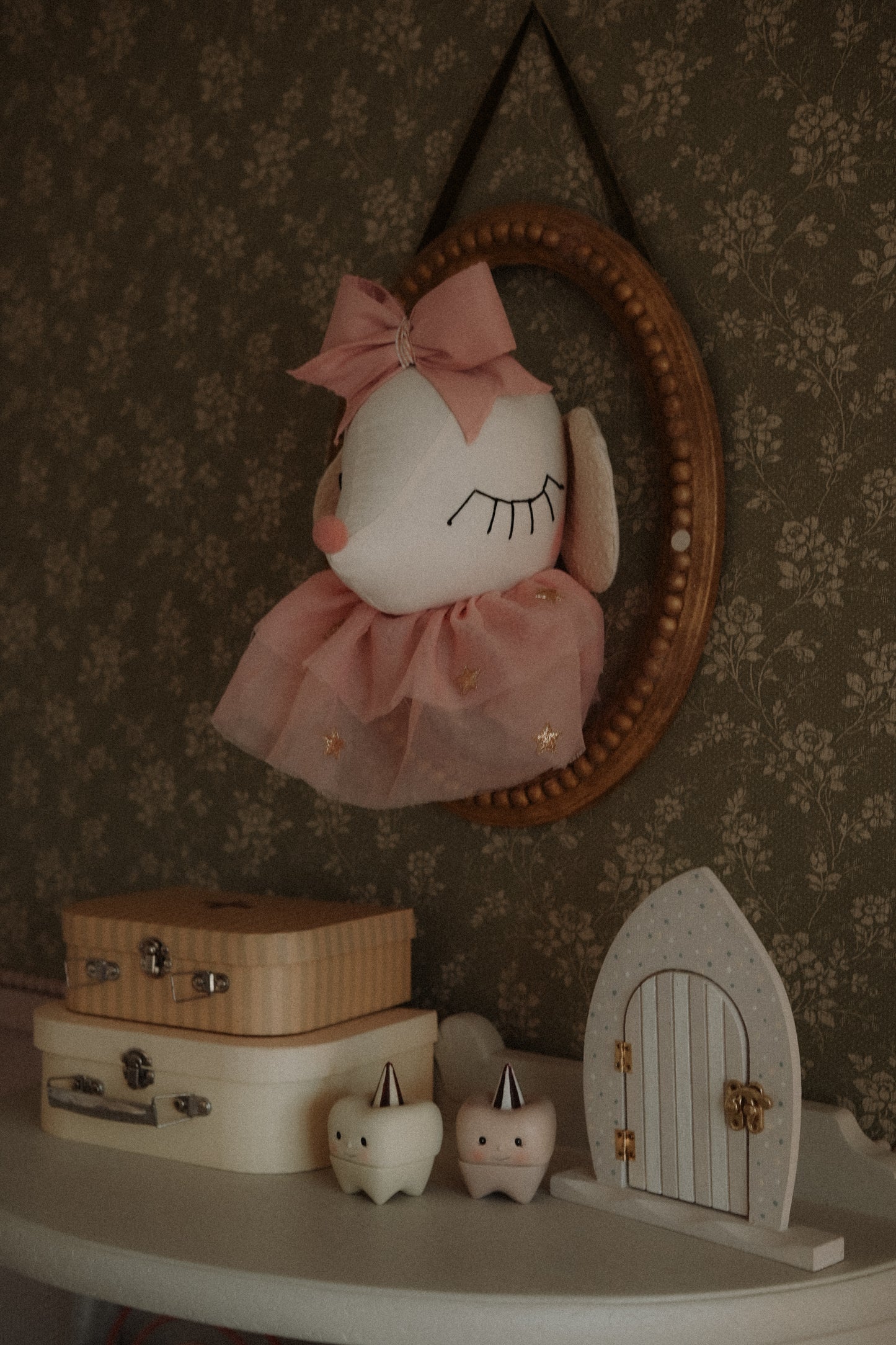 Mice Ballerina Hanging Wall art, Mouse style bow Decoration, Animal Head trophy