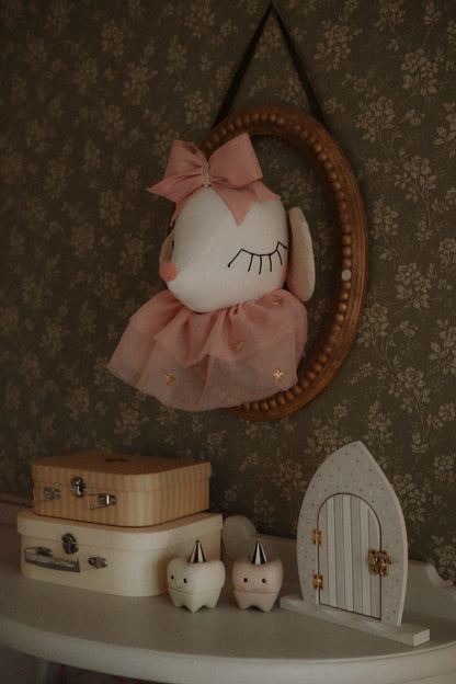 Mice Ballerina Hanging Wall art, Mouse style bow Decoration, Animal Head trophy