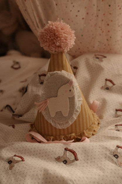 Felt Birthday Hat with Horse, Unicorn Circus Cake Smash Crown