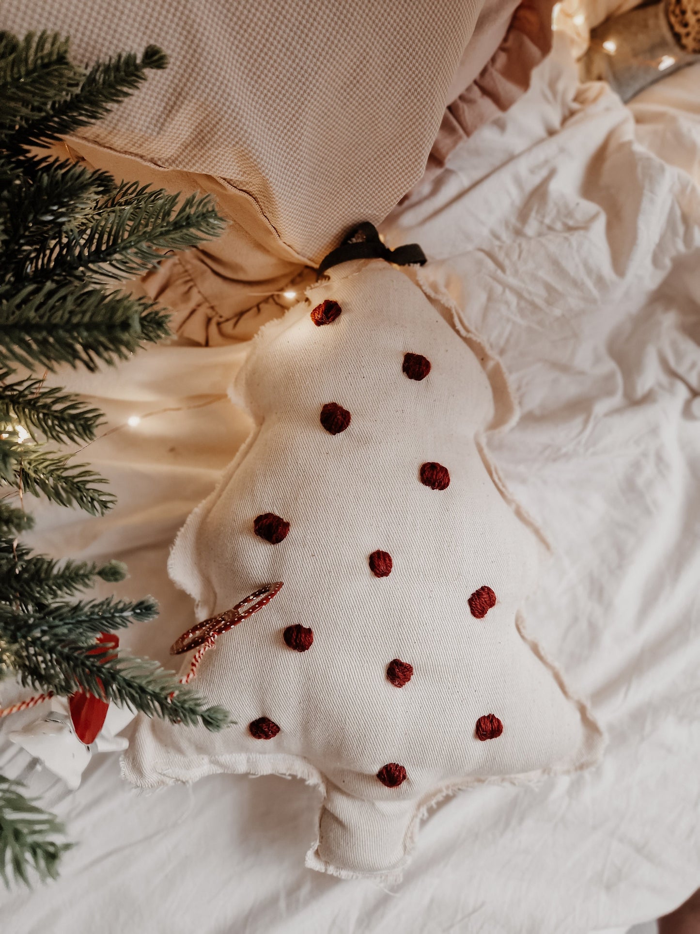 Christmas tree wall hanging cushion, cotton baby pillow