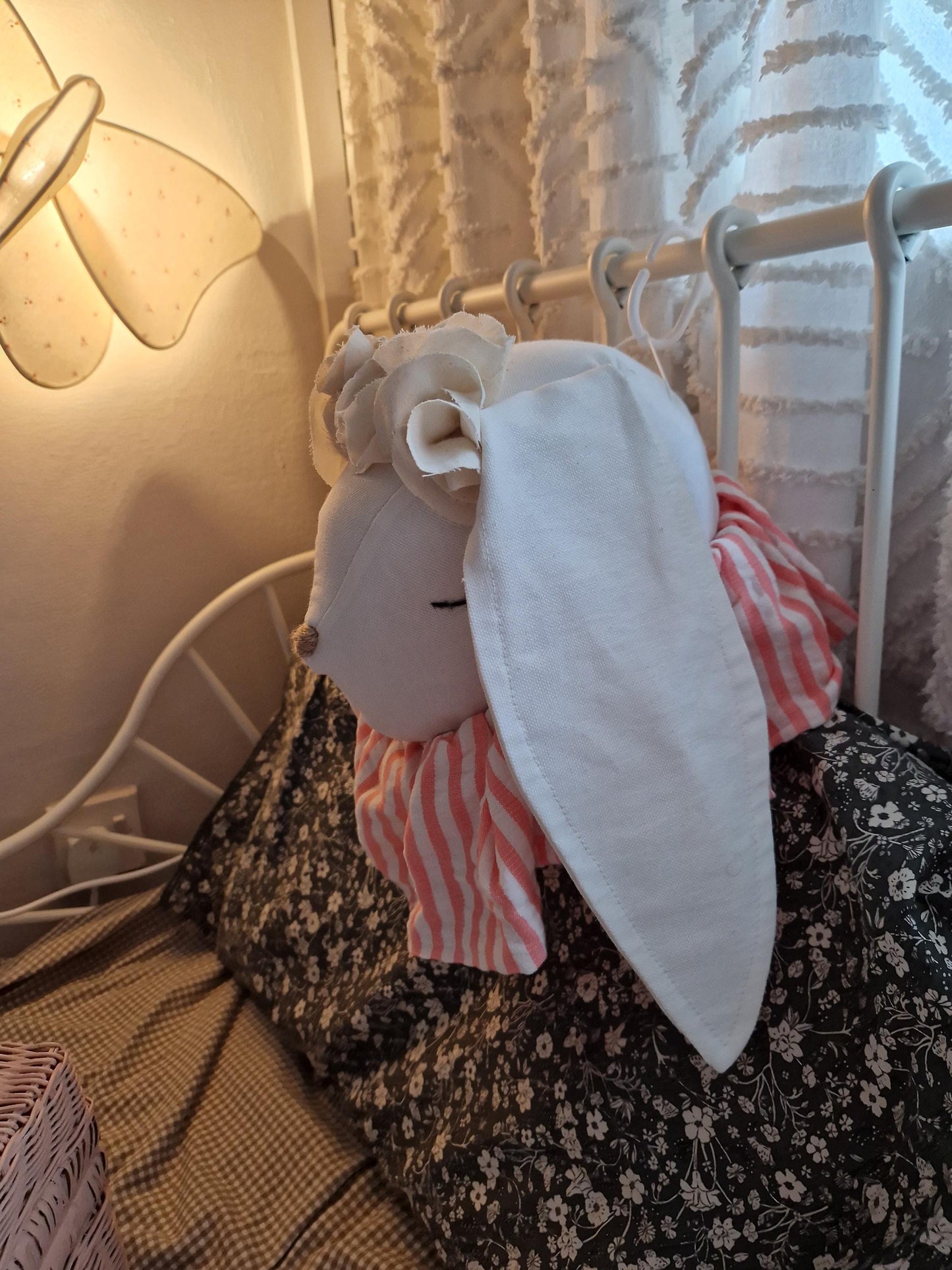 Circus Bunny Head decoration toy, Hanging Rabbit Trophy