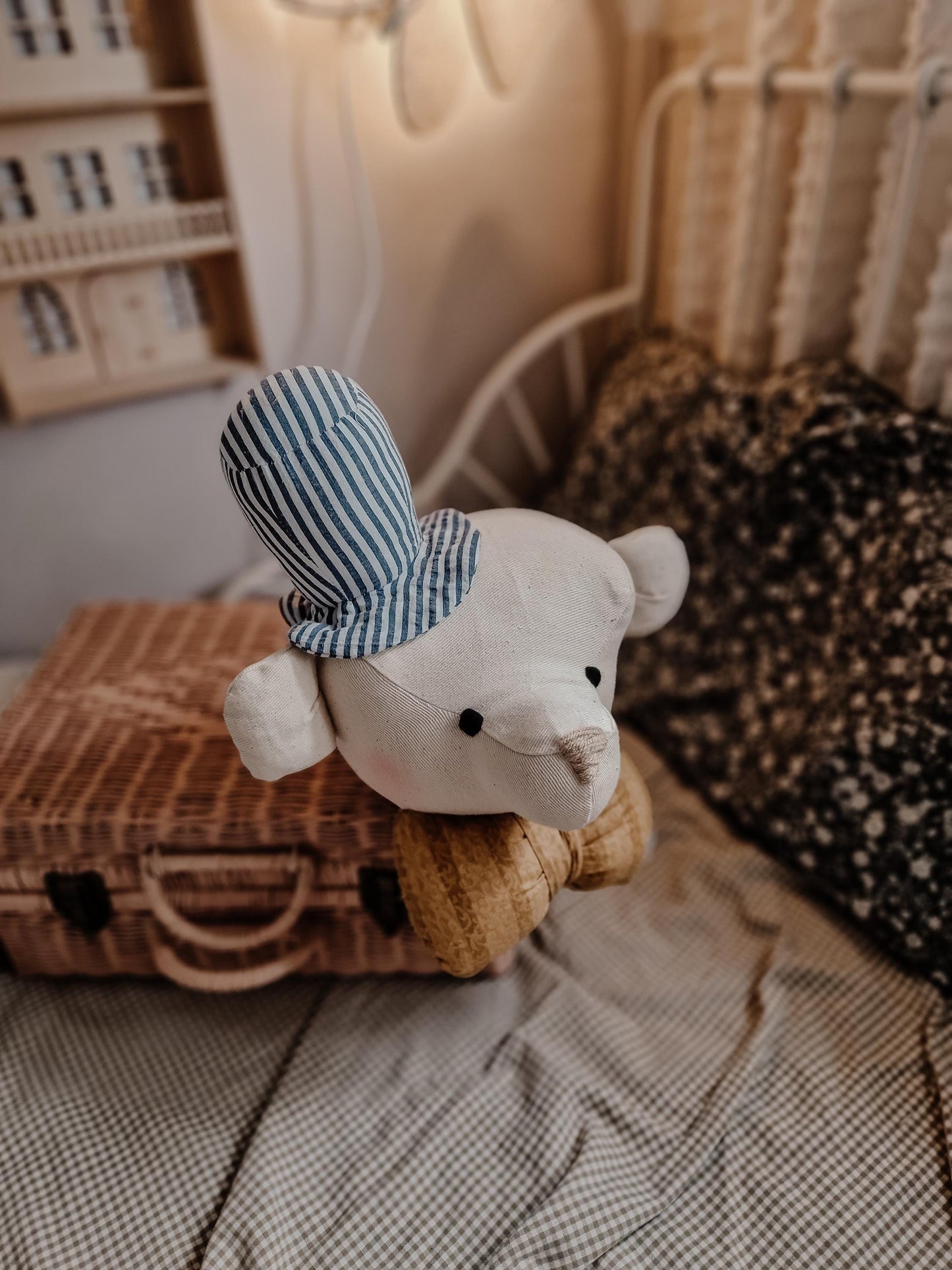 Circus Bear Head, Animal Wall Hanging Decoration