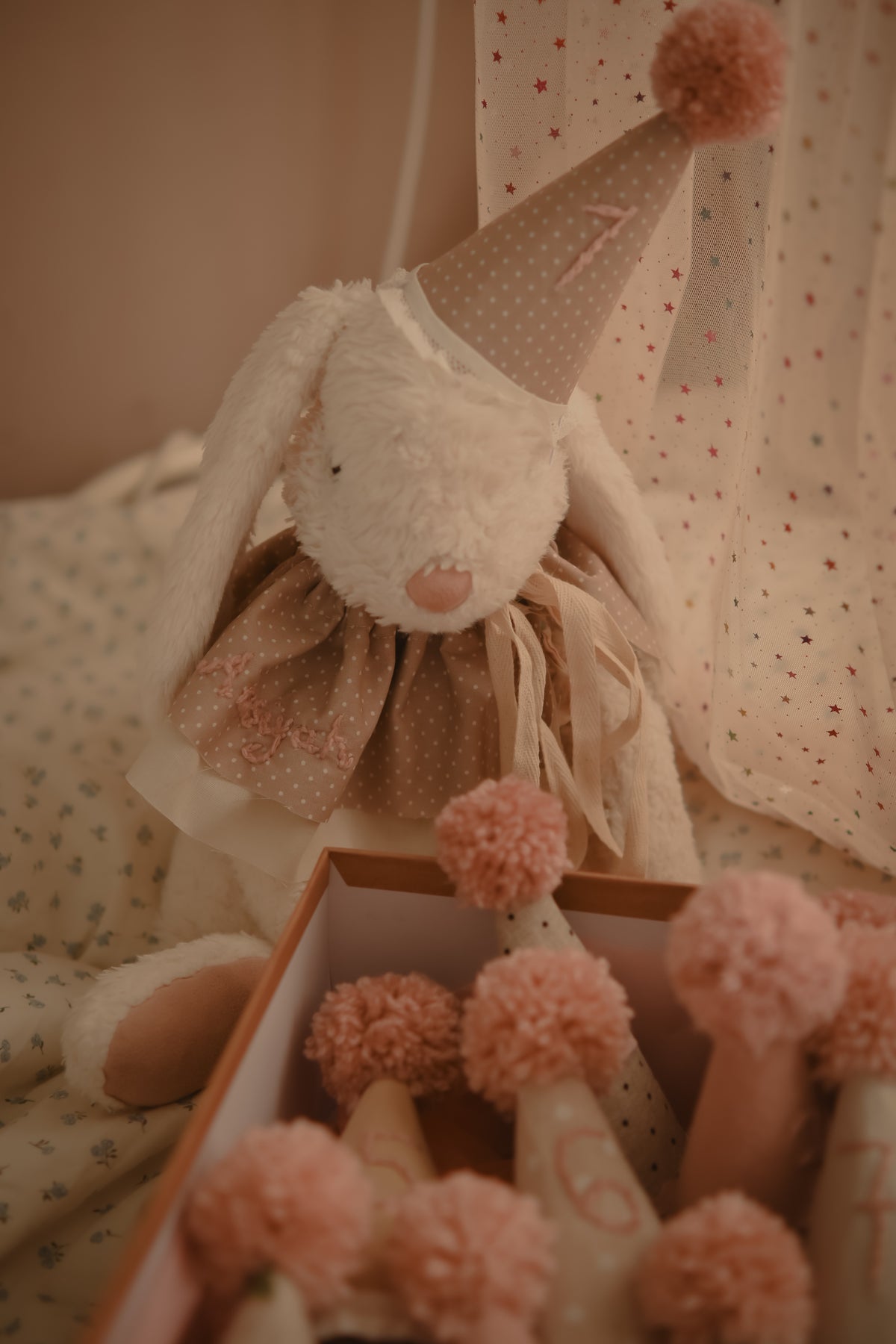 Milestone Bear Hat Set – 14 Pieces